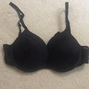 Black lace Push-up bra